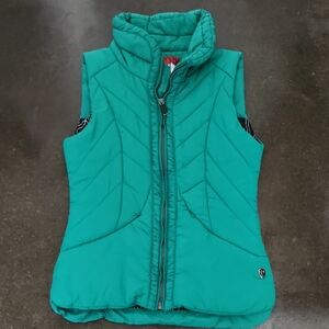 Neve Teal Green Puffer Vest Size M